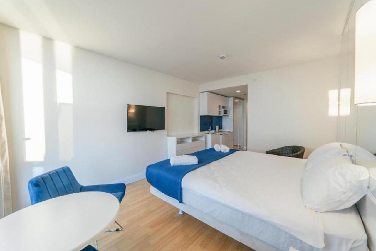Luxury Sea View Apartments In Orbi City Batoumi Extérieur photo