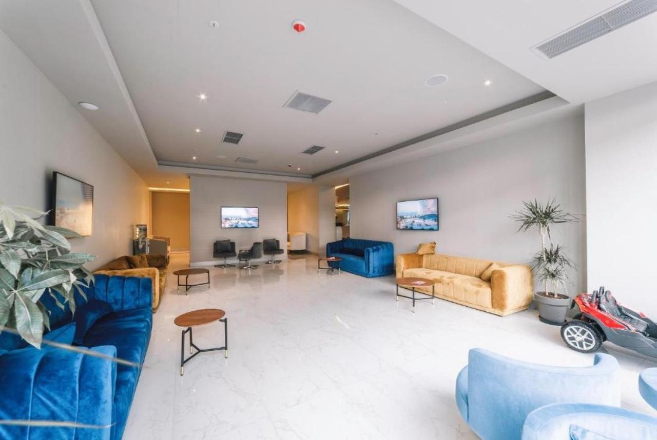 Luxury Sea View Apartments In Orbi City Batoumi Extérieur photo