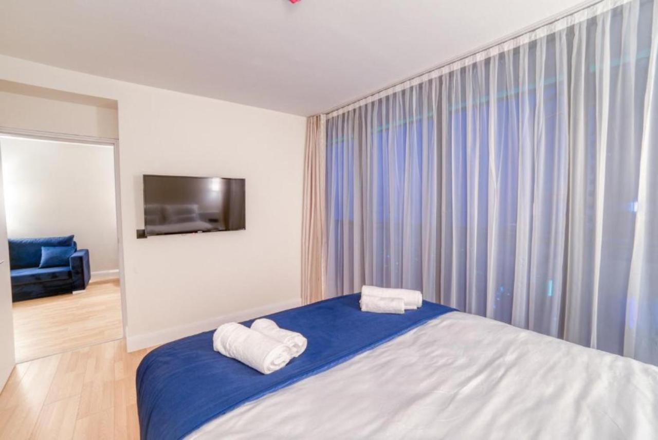 Luxury Sea View Apartments In Orbi City Batoumi Extérieur photo