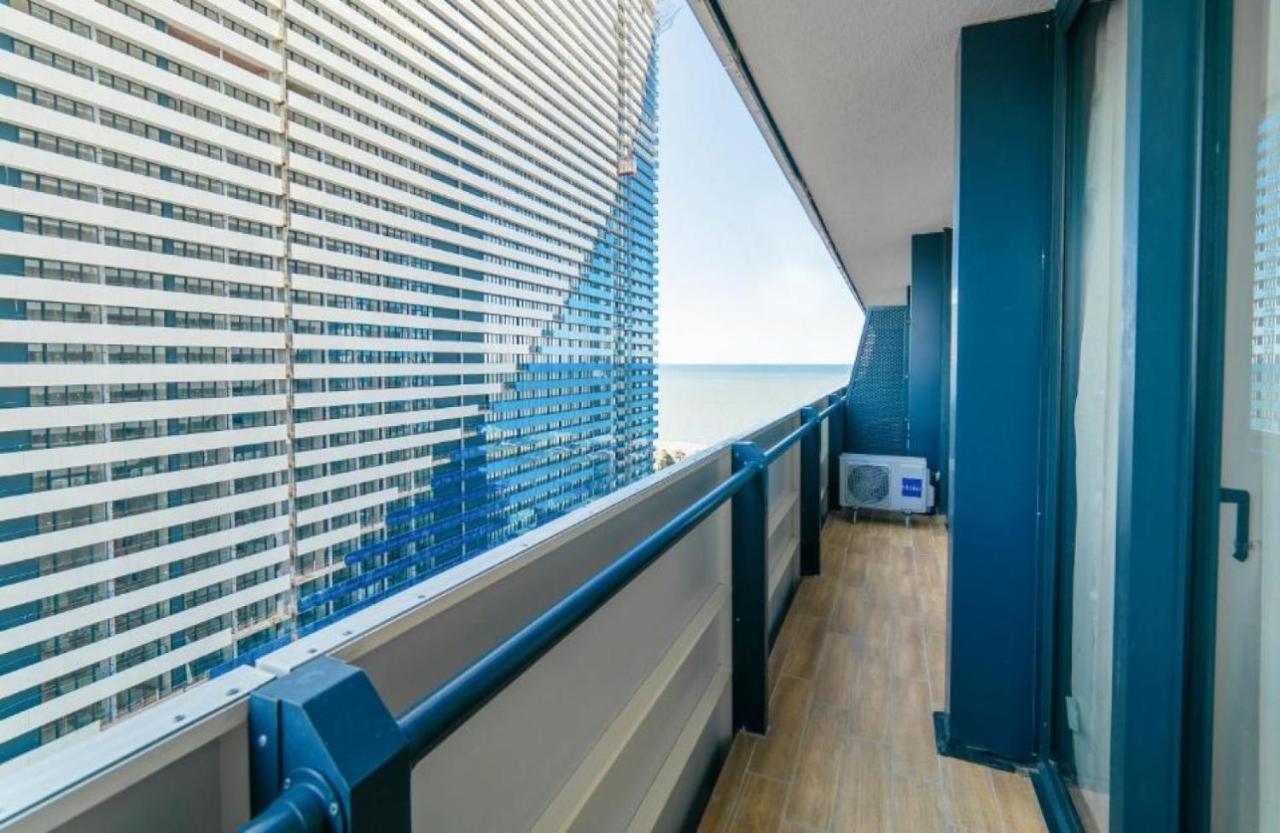 Luxury Sea View Apartments In Orbi City Batoumi Extérieur photo