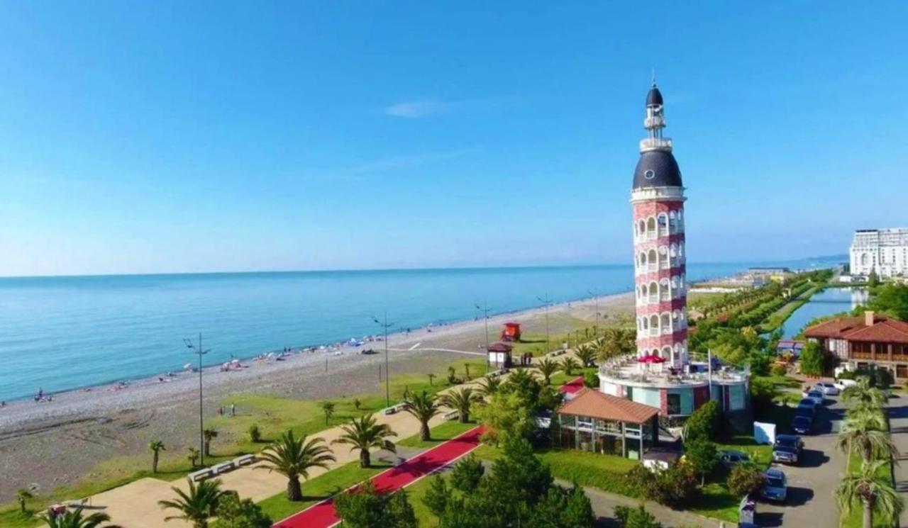Luxury Sea View Apartments In Orbi City Batoumi Extérieur photo