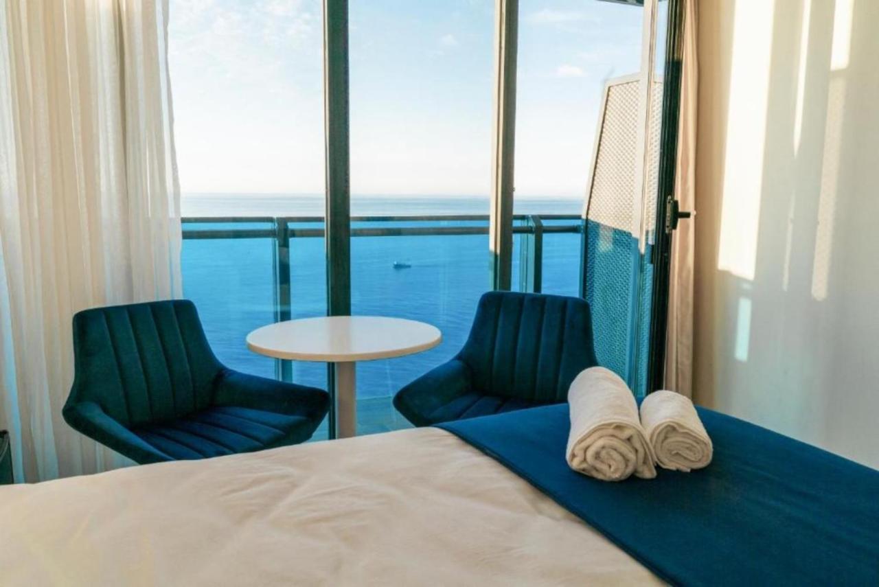 Luxury Sea View Apartments In Orbi City Batoumi Extérieur photo